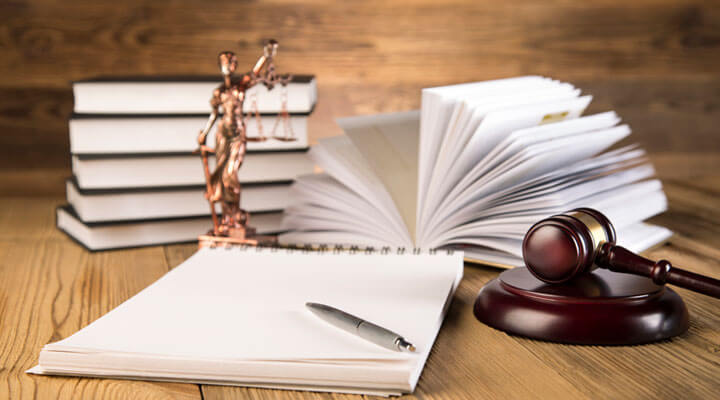 Luna Valencia Abogados - DERECHO CORPORATIVO