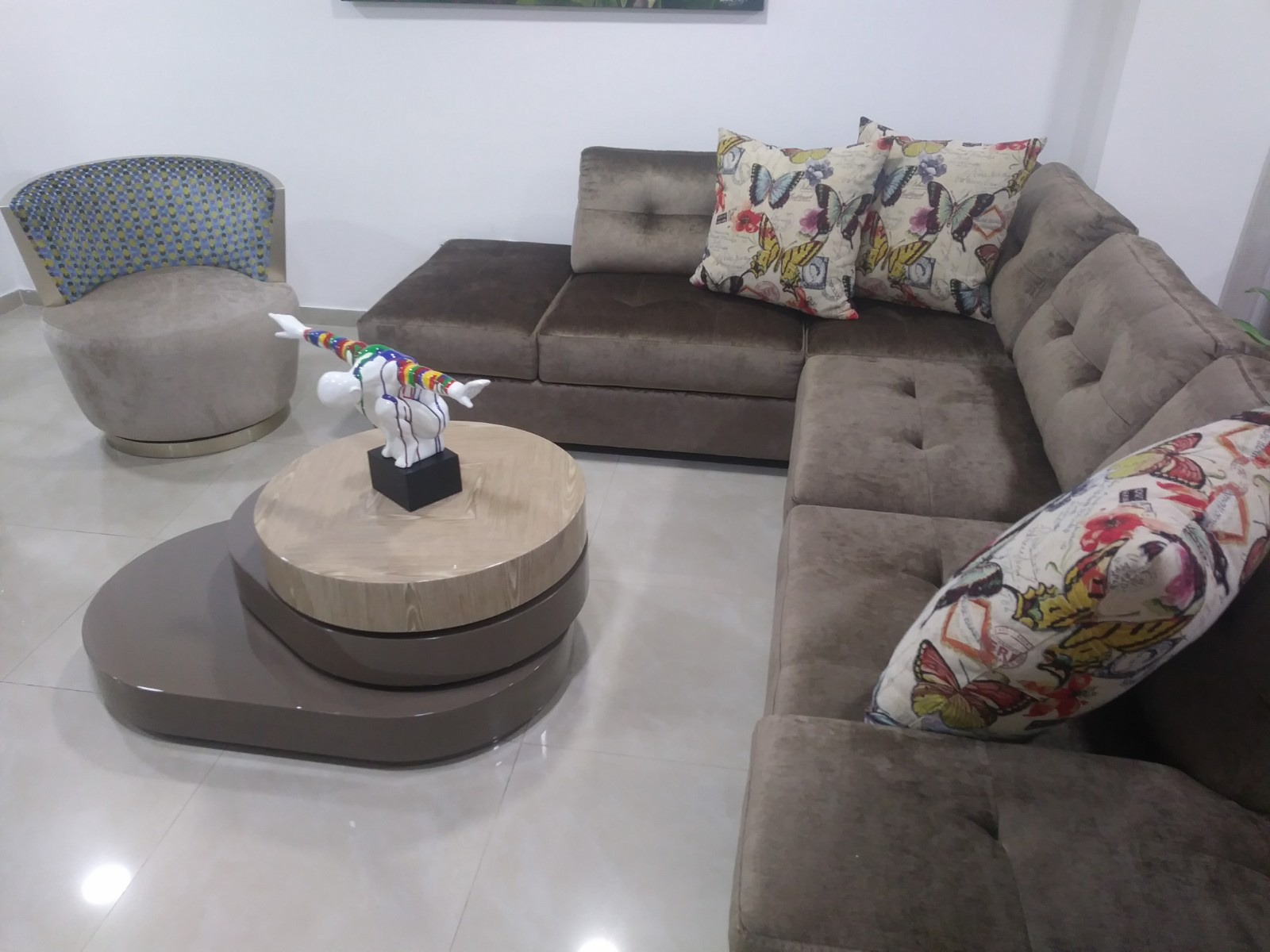MUEBLES ROYAL DESIGN - Inicio