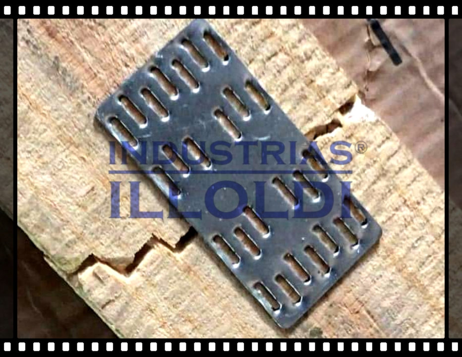 Grapa Dentada® 2" x 4"