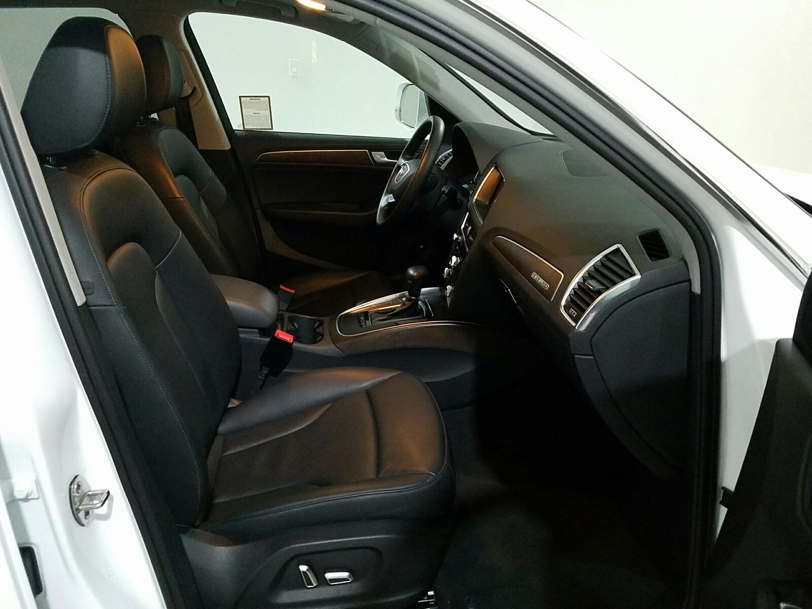 REARFRONTINTERIOR REARFRONTINTERIOR