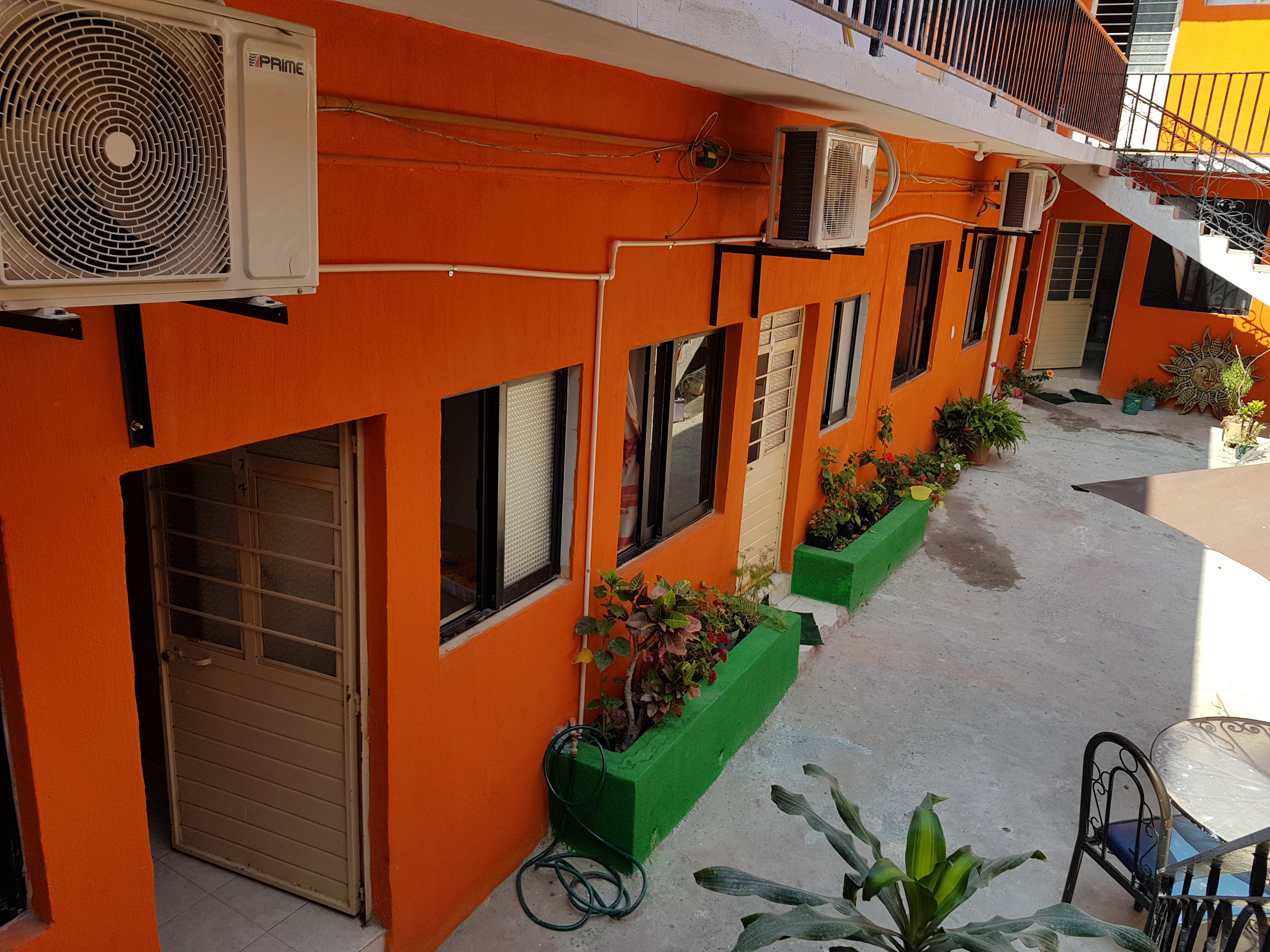 Hotel Posada Del Sol Tuxtla - Habitaciones Cómodas