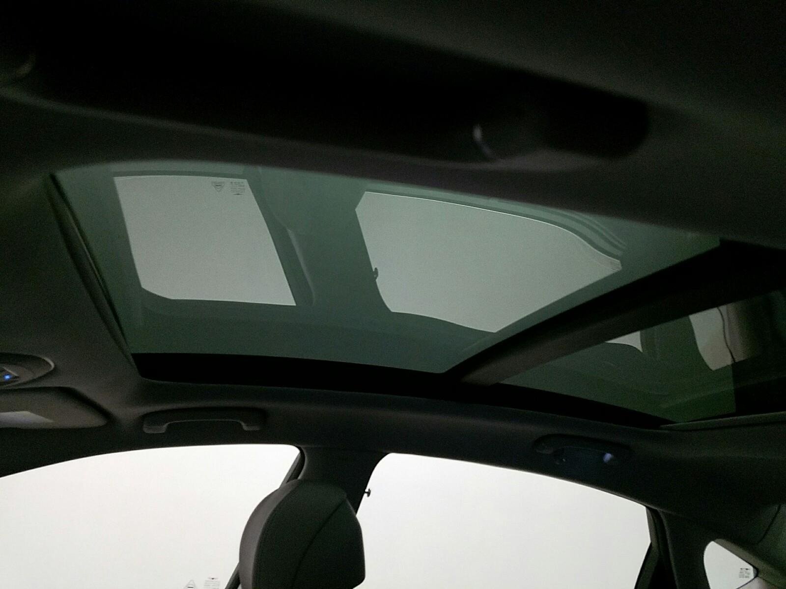 SUNROOF