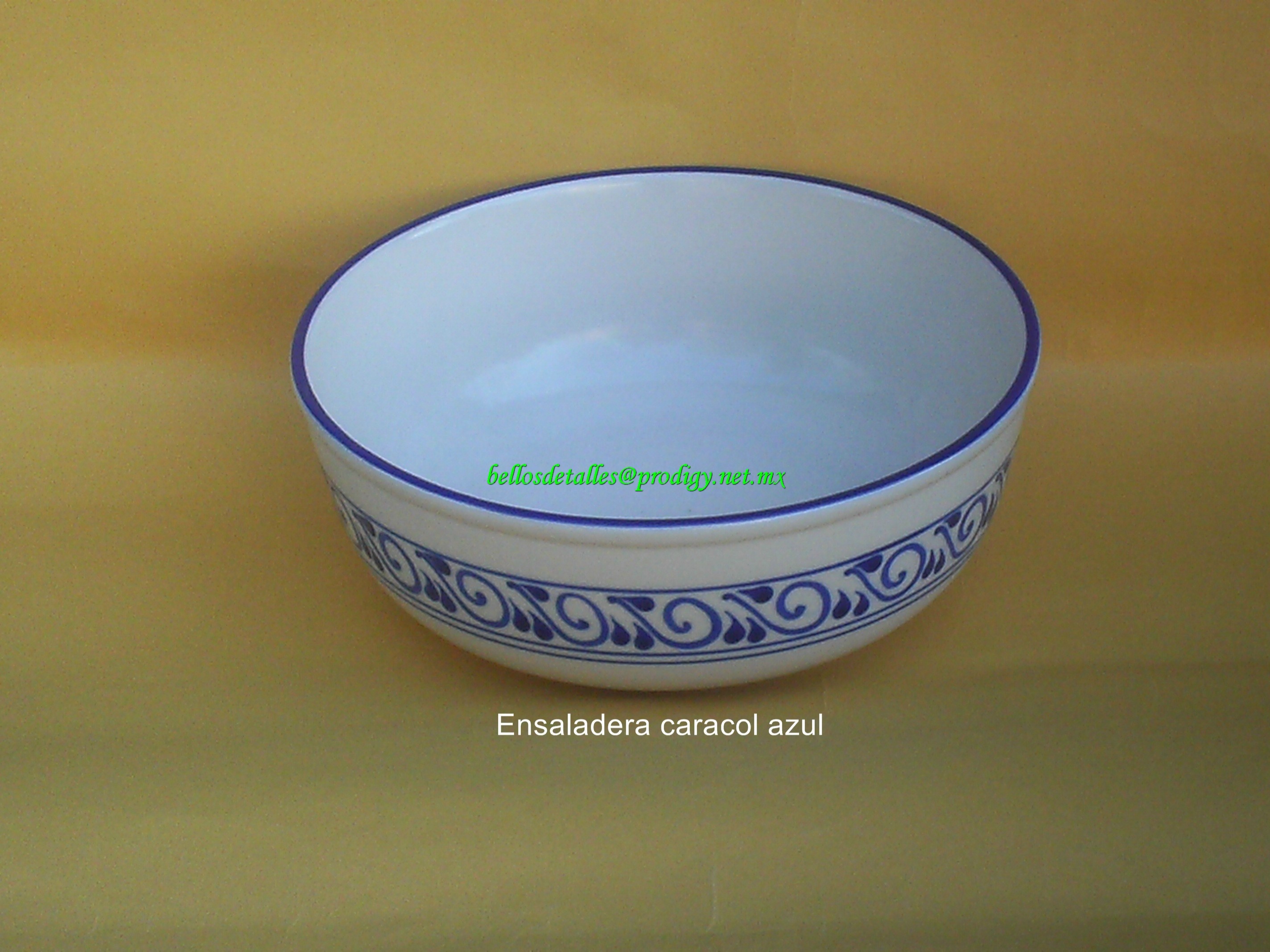 https://0201.nccdn.net/1_2/000/000/14c/e01/Ensaladera-caracol-azul-2848x2134.jpg