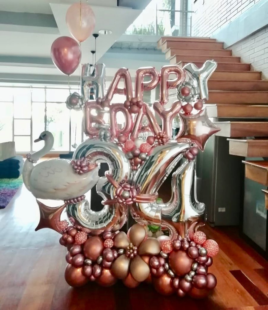 Colombia : 1111 Pesos
Venezuela : 11$
Negociable Según Diseño
