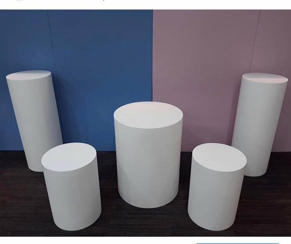 Kit 5 Cilindros Blanco
FORRADO EN TELA DEL COLOR
Principal 60, 5D X 80CM Altur
Mediana 40, 5D X 1,02 M Altura .
Pequeña 40, 5D X 58 CM Altura.
$ 200.00
(Manejamos Variedad de Colores)