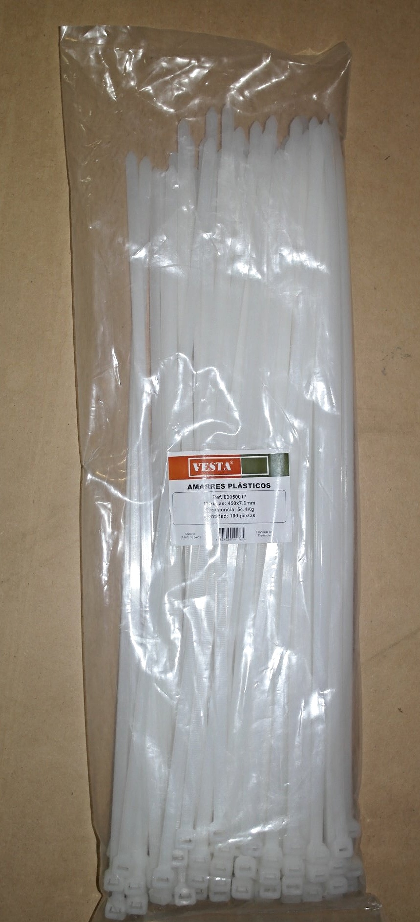 Amarre 450 mmx76mm blanco
Vesta  Cod:19457