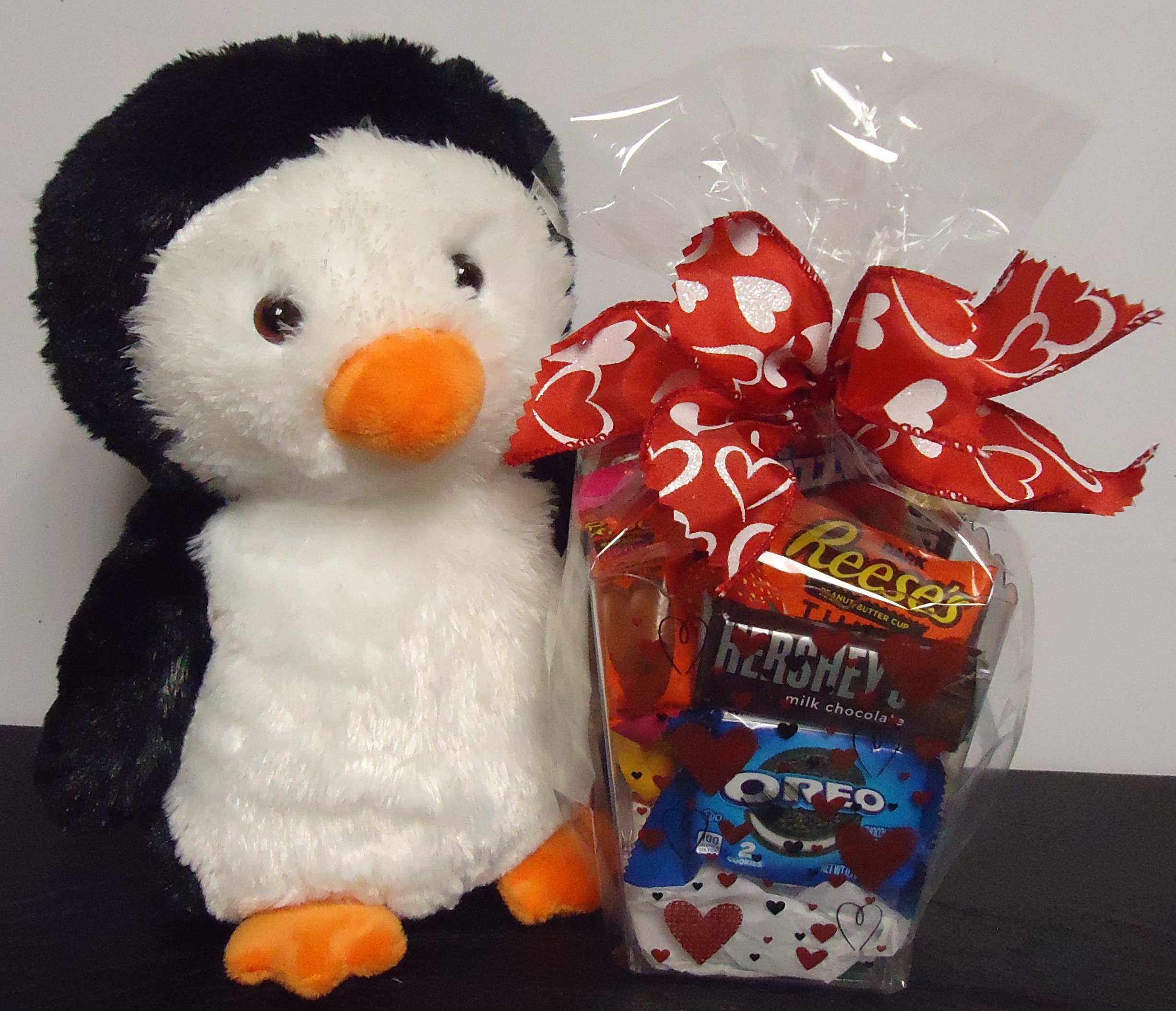 (12) Plush Penguin W/ 
Goodie Box
$35.00
