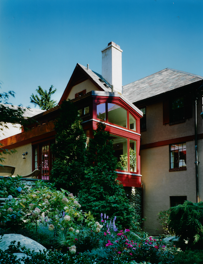 https://0201.nccdn.net/1_2/000/000/14d/995/chesnut-hill--3.png