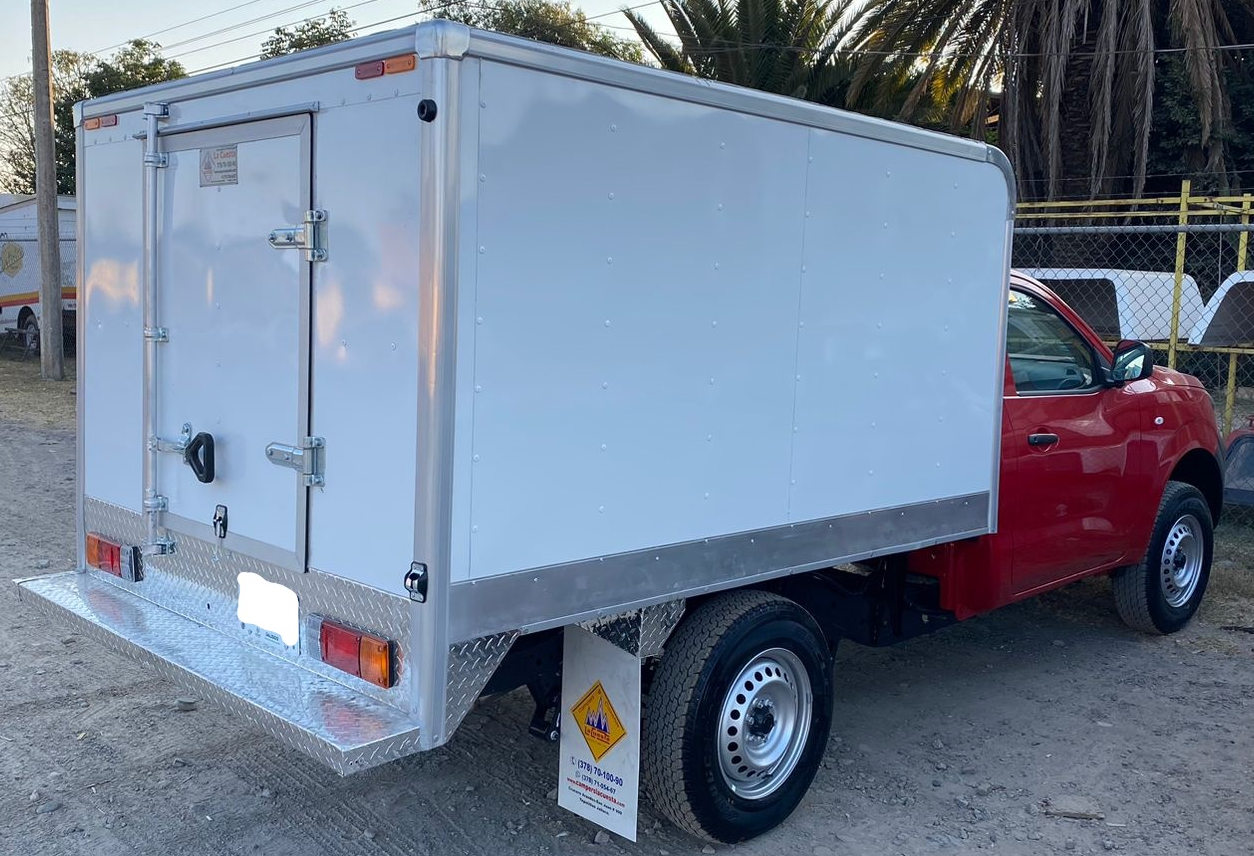 cajas carrocerias np 300