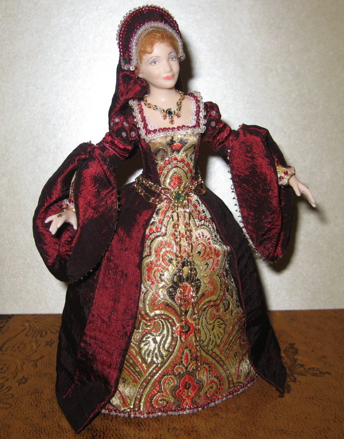 12TH SCALE LADY DOLL
TUDOR GOWN