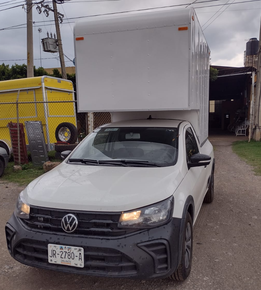 camper de cachucha saveiro robust