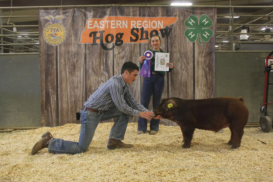 Izzy Clendenen
2025 Loudon County Show
Grand Champion Market Hog