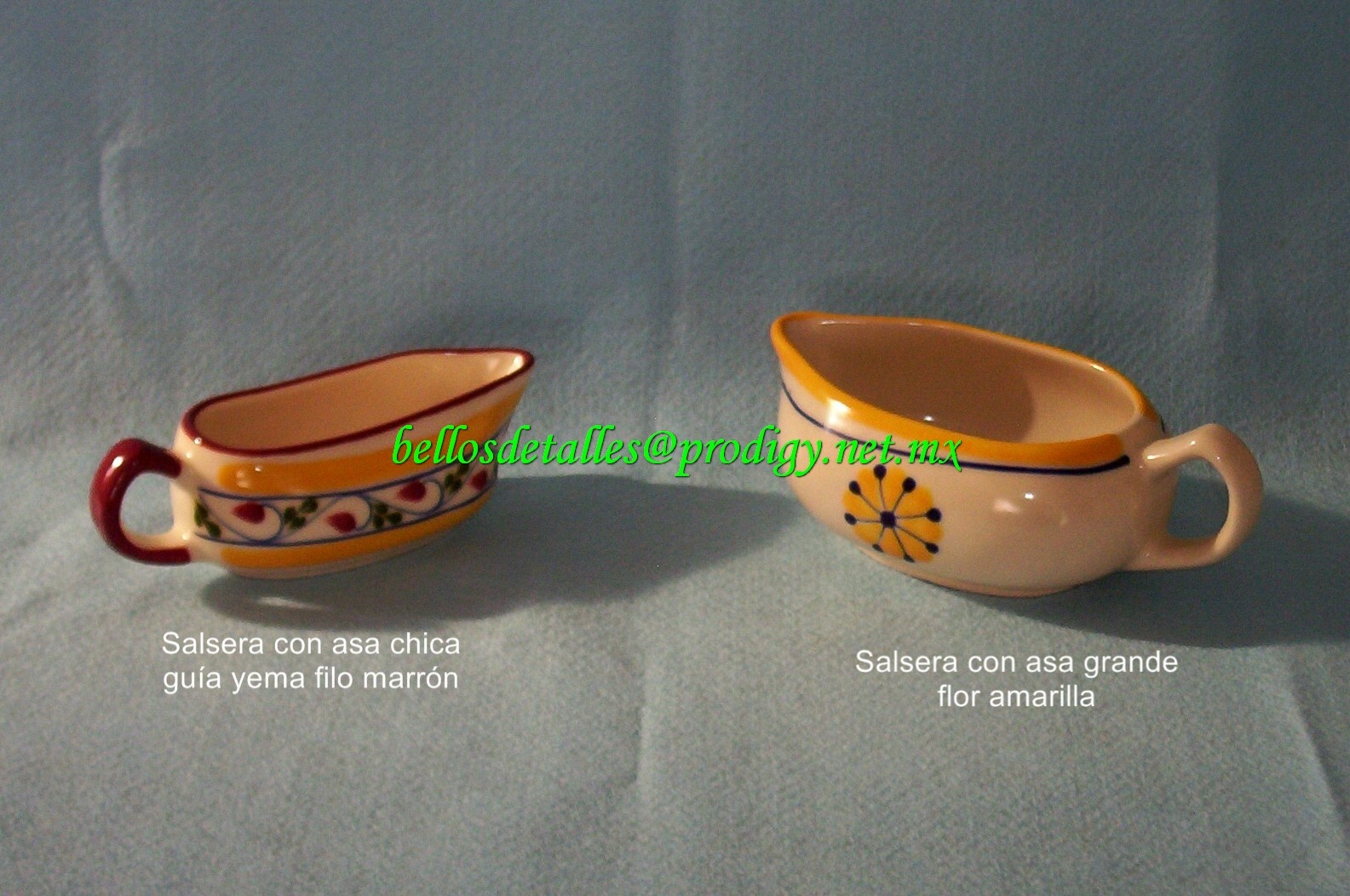 https://0201.nccdn.net/1_2/000/000/14f/2fe/Salsera-con-asa-chica-gu--a-yema-filo-marr--n-y-grande-flor-amarilla-1585x1052.jpg