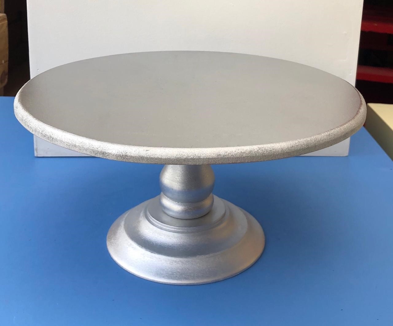 Base Plateada  para Postres
30 cm Diámetro 
$ 20.000 