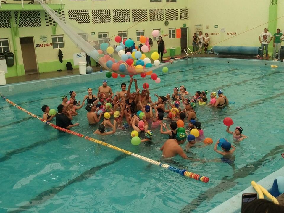 https://0201.nccdn.net/1_2/000/000/151/857/PELOTAS-Y-GLOBOS-960x720.jpg