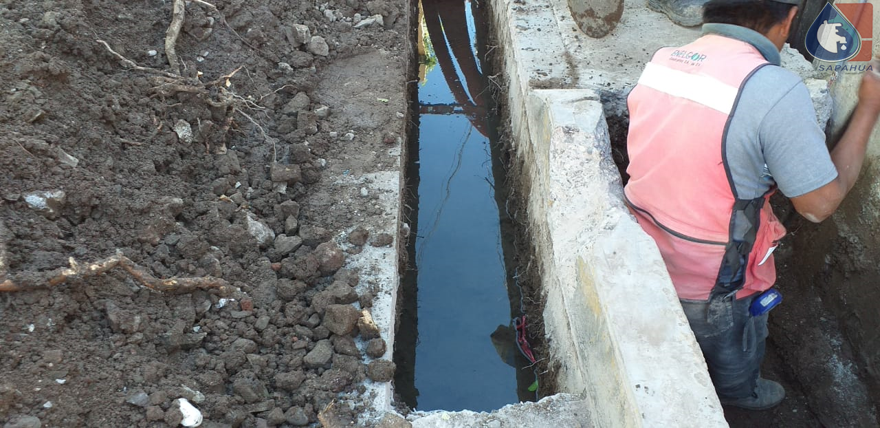 REPARACIÓN DE FUGA DE AGUA EN FRACCIONAMIENTO SAN ISIDRO