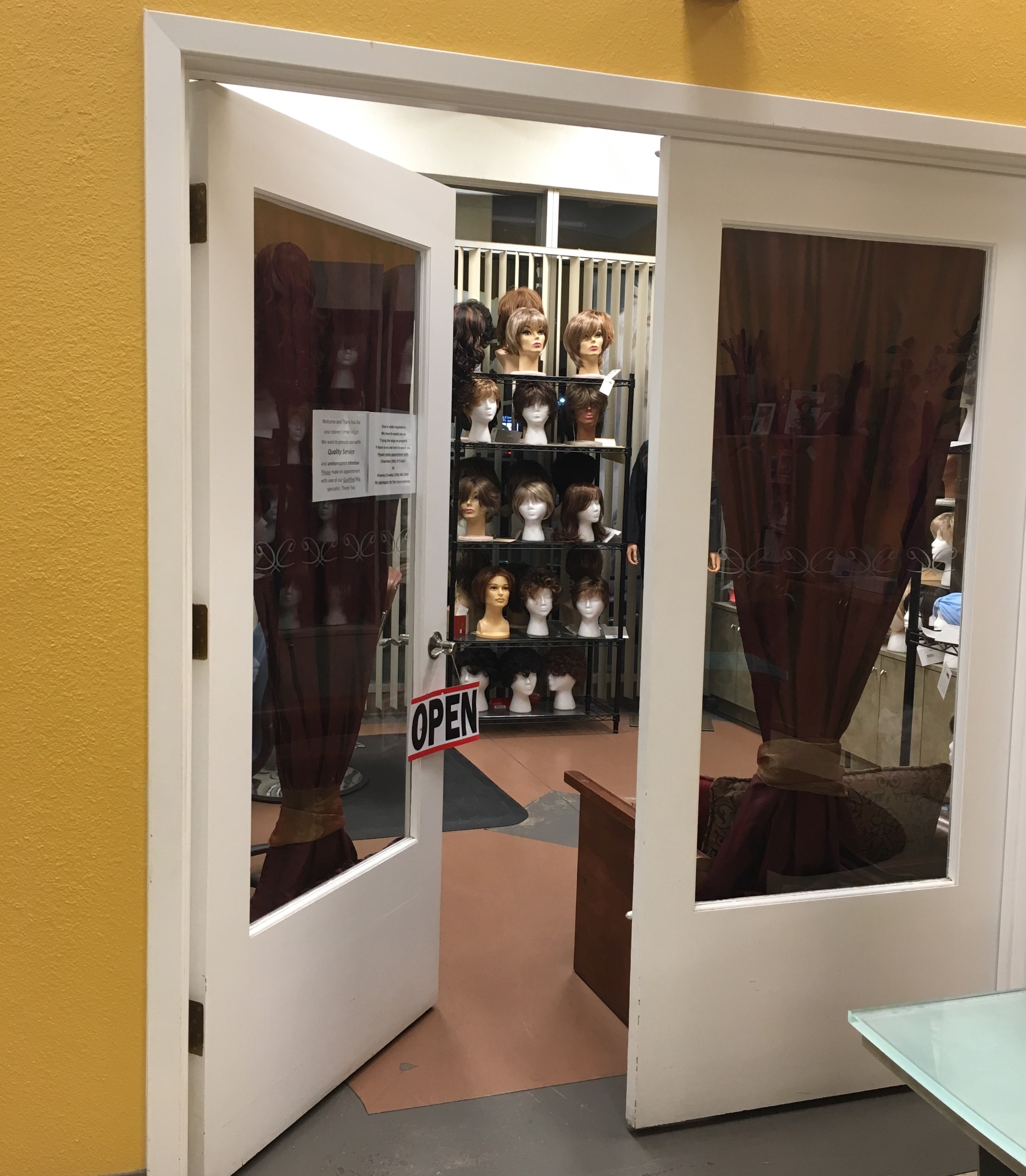 wigs private fitting room