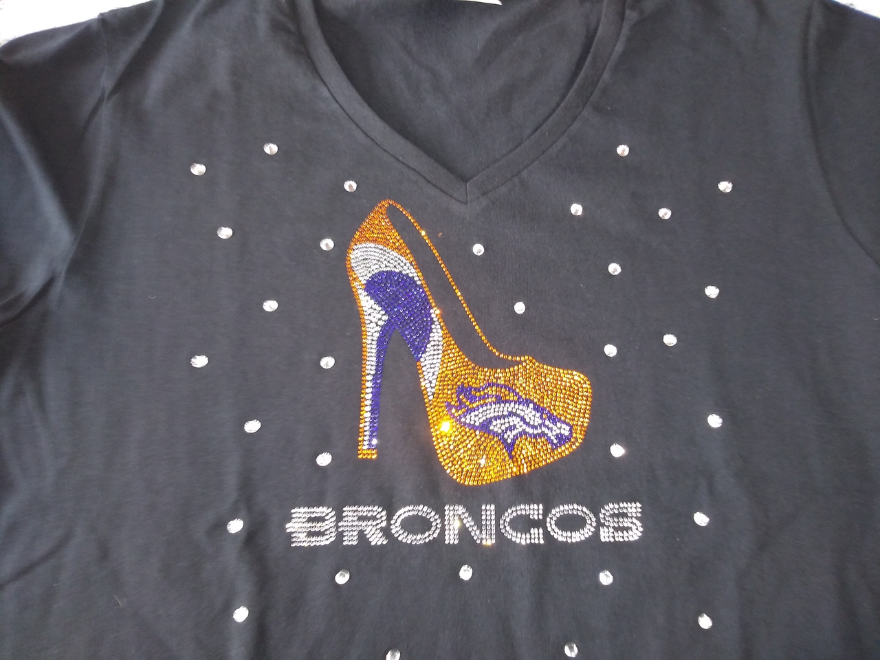 Direct To Film  Rhinestone  Vinyl
      Glitter Flake   Reflective