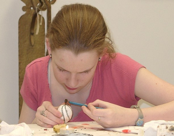 https://0201.nccdn.net/1_2/000/000/153/0bb/Pysanky3-613x479.jpg