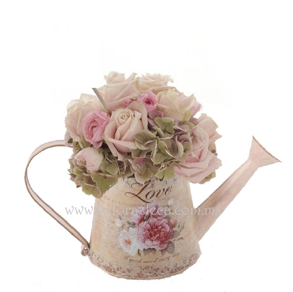 MD - 150  $680
Elegante jardinera estilo shabby chic en tonalidades rosa pastel