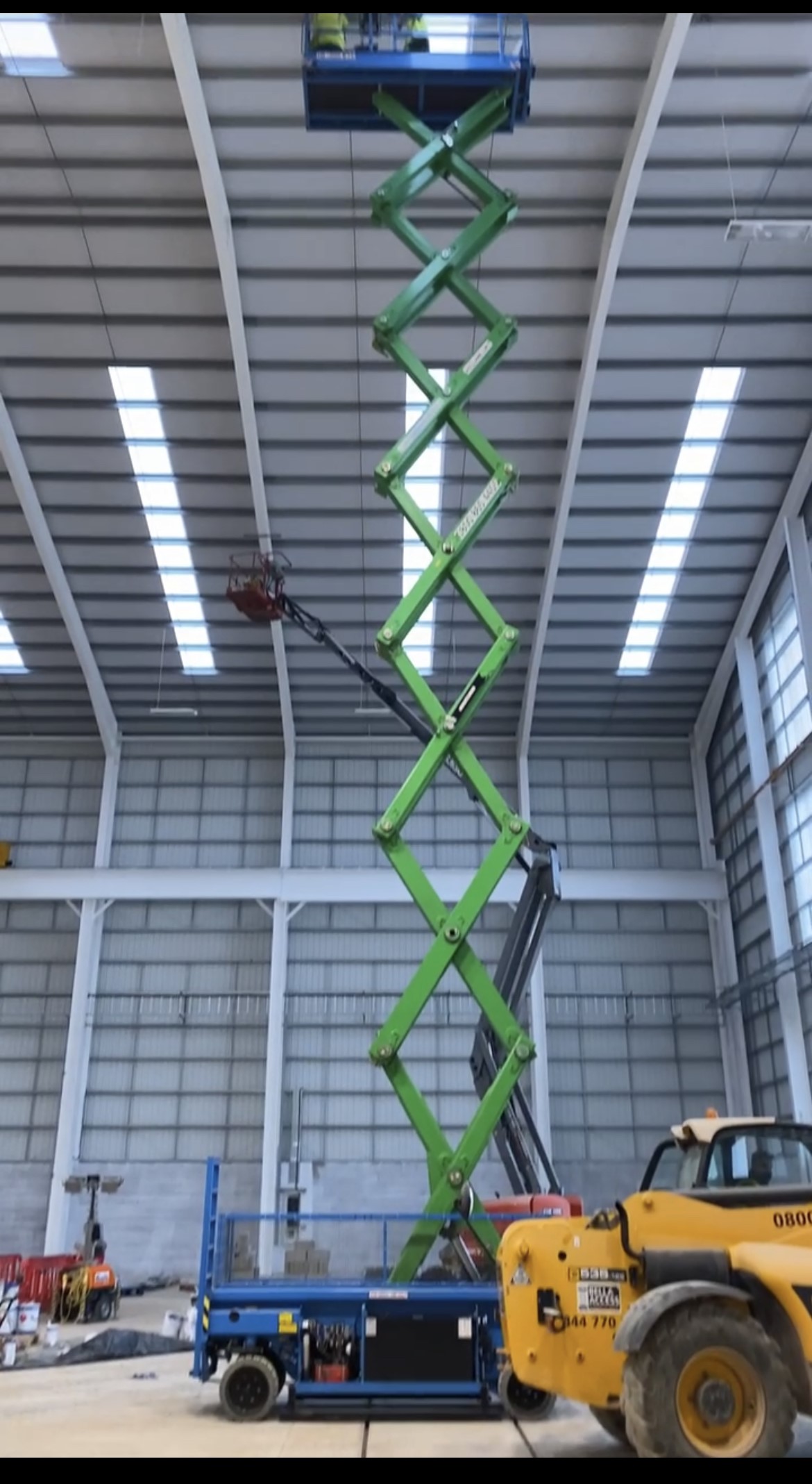 https://0201.nccdn.net/1_2/000/000/153/3ac/c-b-lift.jpg