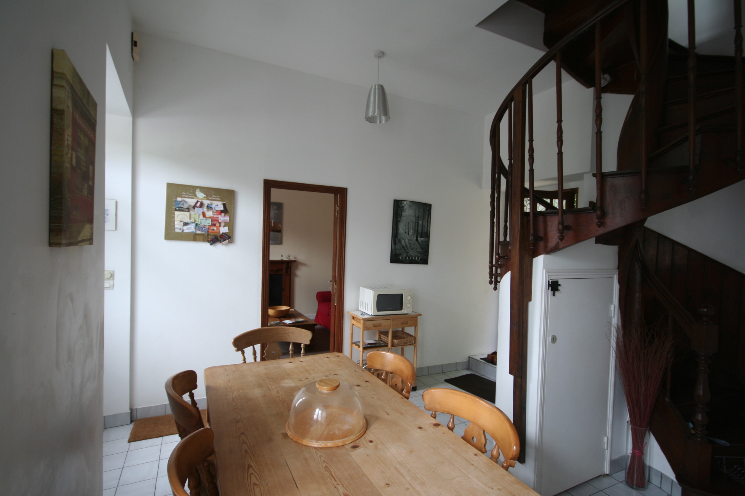 Kitchen/spiral staircase