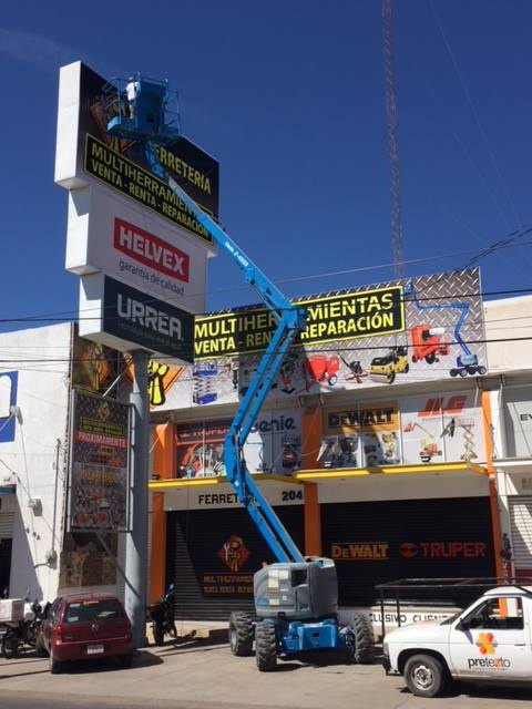 Instalación de anuncio luminoso