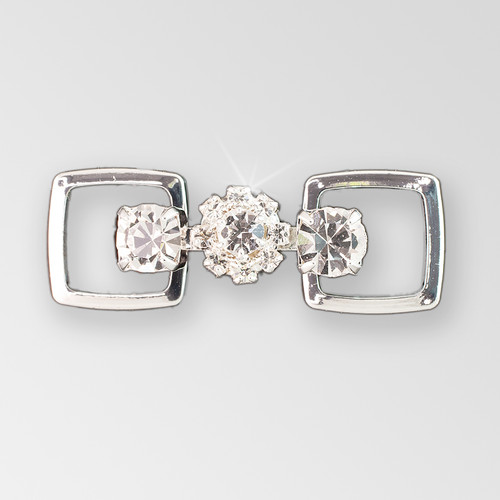 31.
3 stone center
$10