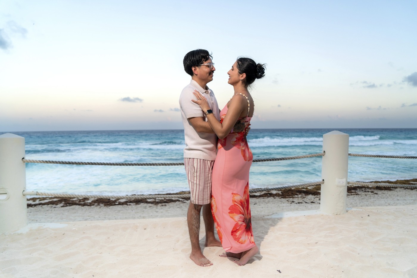 https://0201.nccdn.net/1_2/000/000/155/3bb/marriage-proposal-fiesta-americana-condesa-cancun-mexico-lux-art.jpg