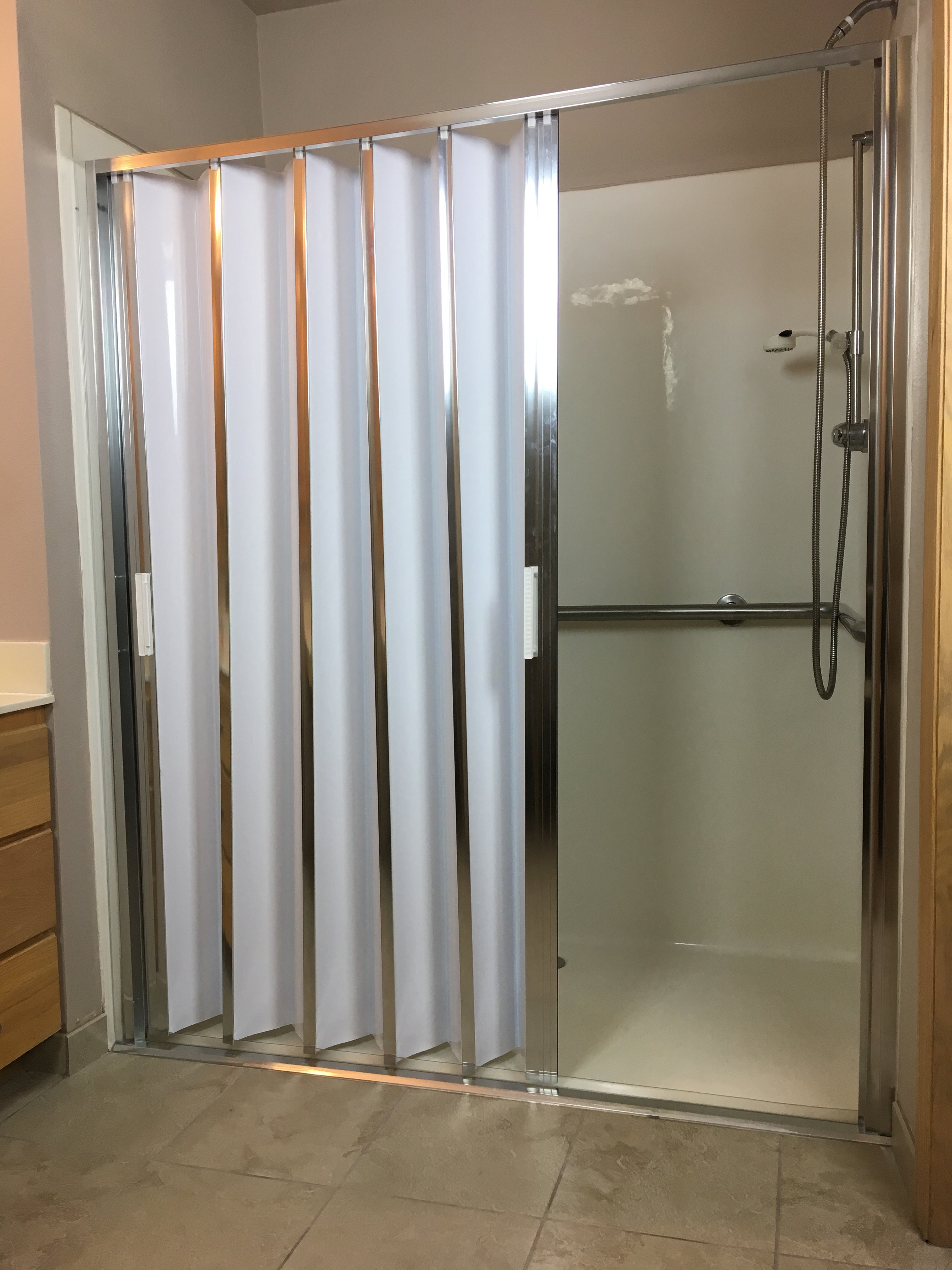 Shower Solutions Usa Folding Barrier Free Shower Doors Fbs