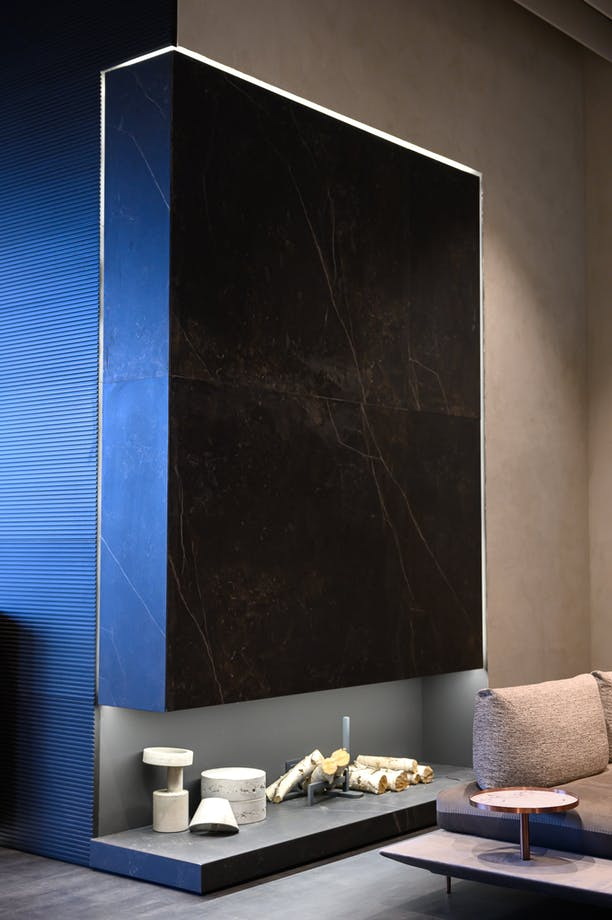 RECUBRIMIENTO DE MURO DEKTON