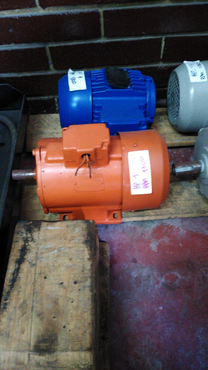 Motor siemens 1 hp a 1700rpm, cod 1030