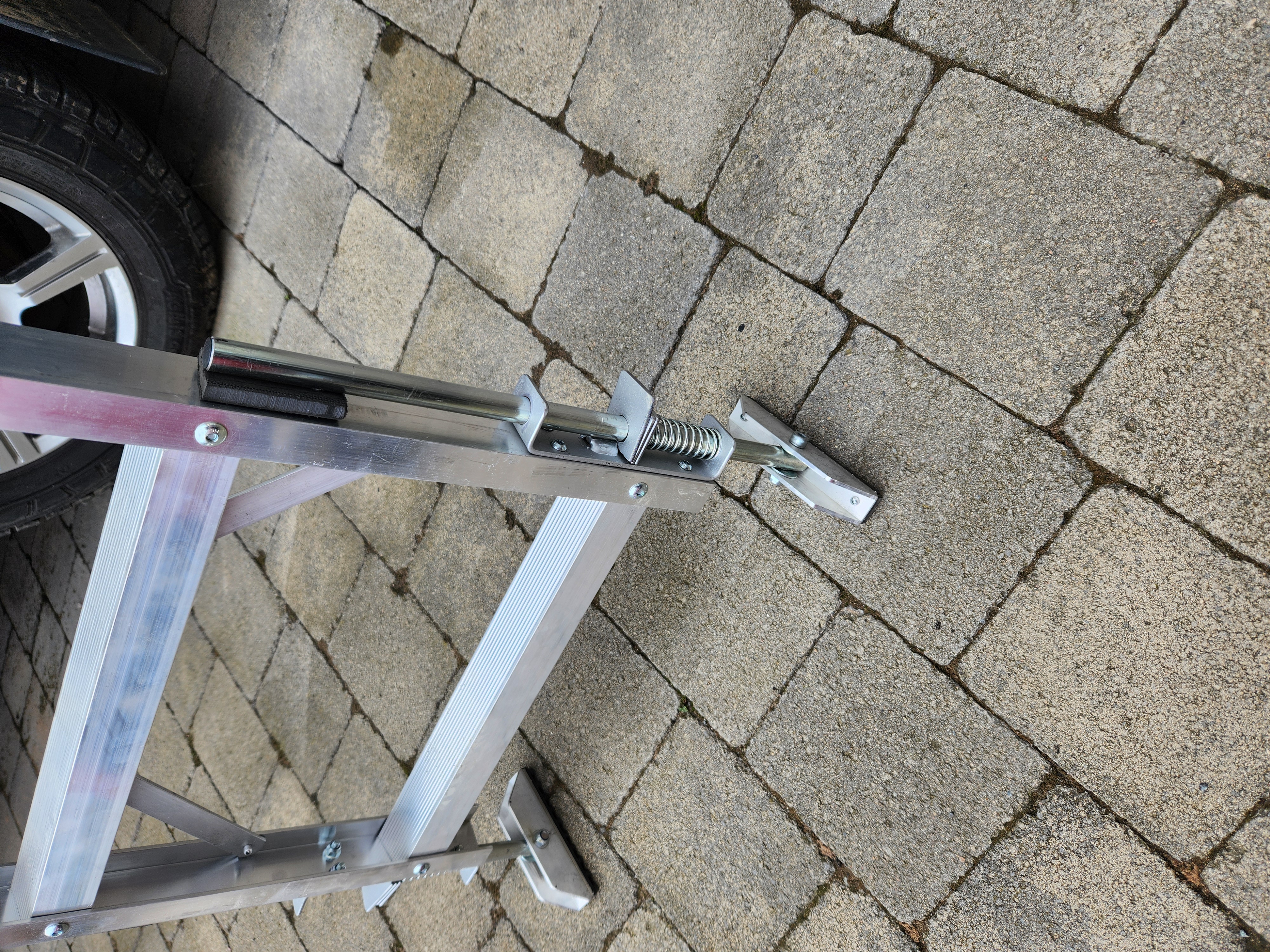 Caravan Ladder Adjustable legs