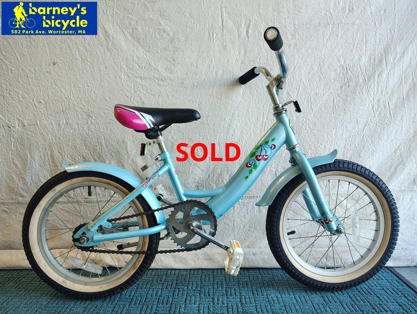 Torker Wild Cherry
Wheel Size: 16"/ Ages 4-6 Speeds: 1spd
Price: $79.00 (Professionally Tuned)
