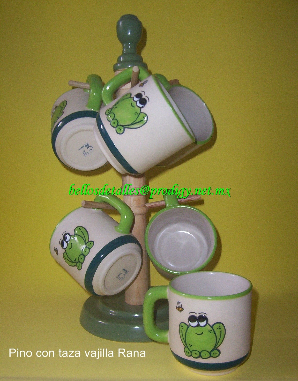 https://0201.nccdn.net/1_2/000/000/15a/52d/Pino-con-taza-vajilla-Rana-1232x1575.jpg