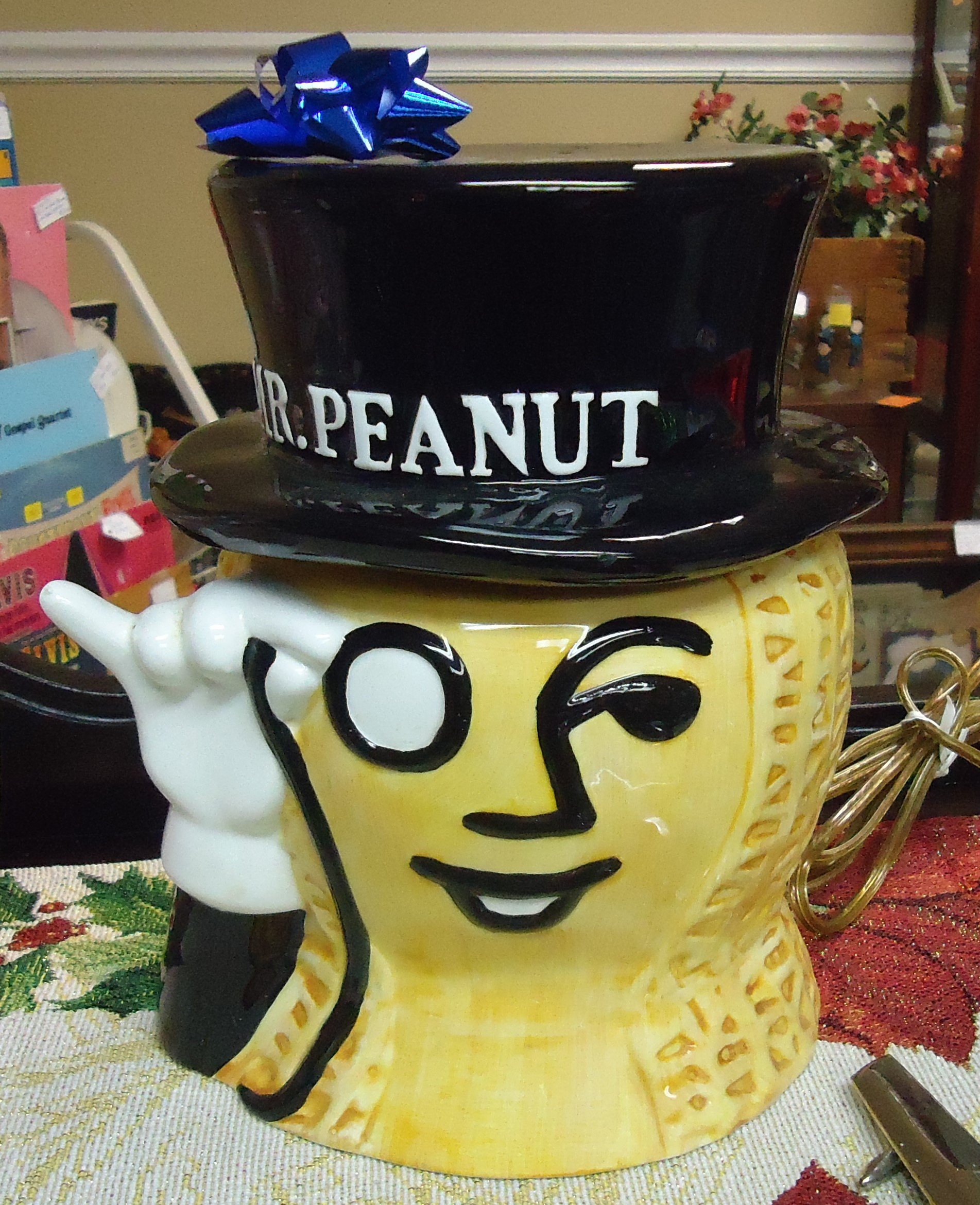 (6A) "Mr. Peanut" Collectors
Cookie Jar 
$68.00