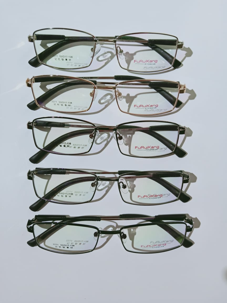 Modelo: 2271
Colores: Negro, Cafe, Gris, Dorado y Plateado