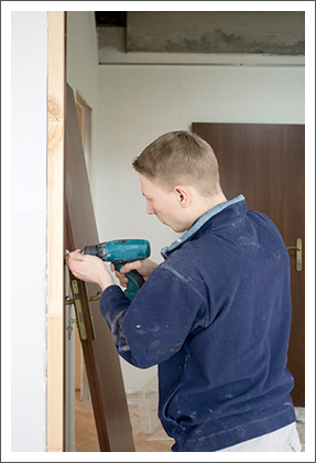 Installing door services||||