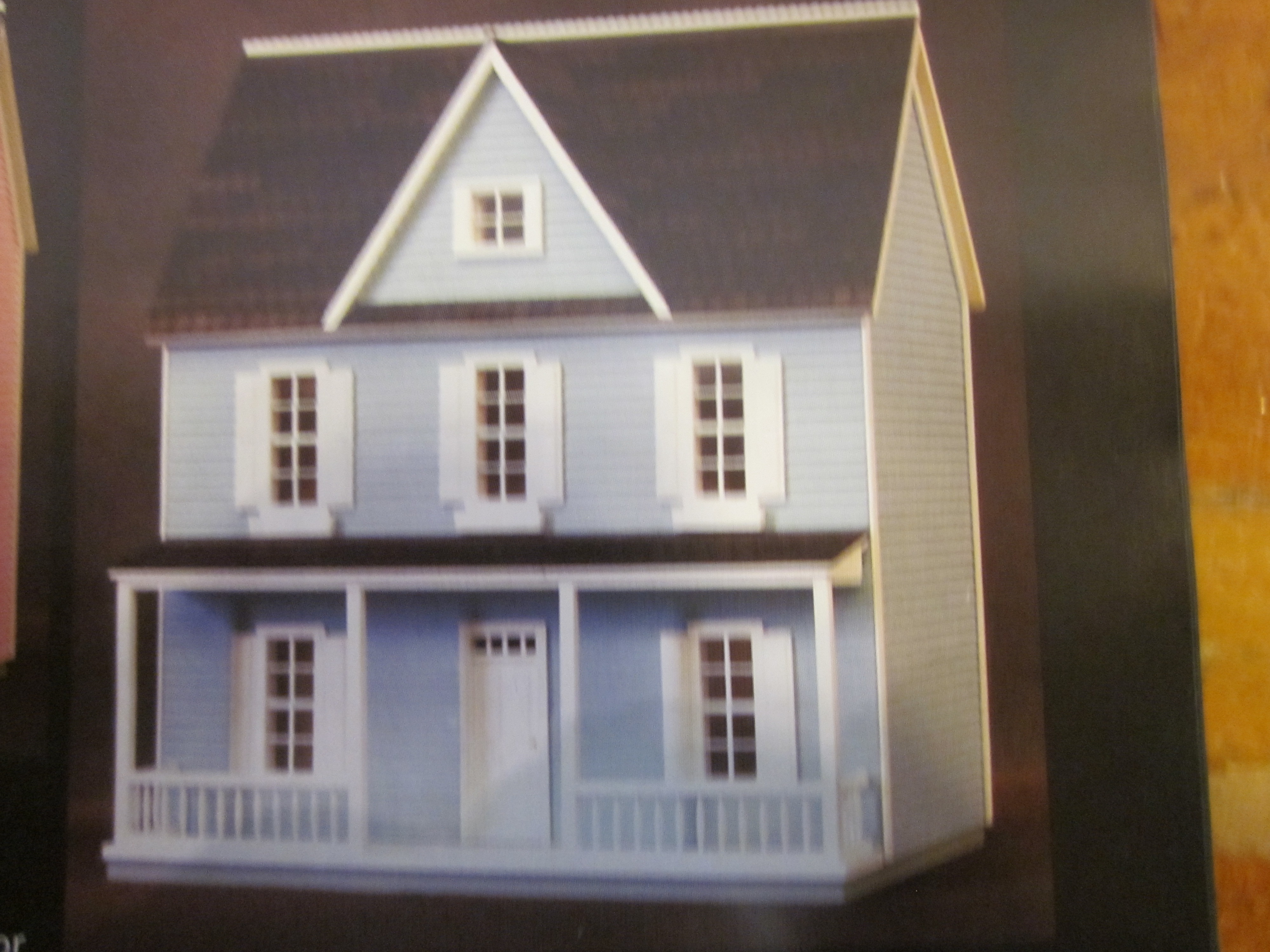 VICTORIAN COTTAGE
CM-RG 00093 NO. 5118
$9,875.00