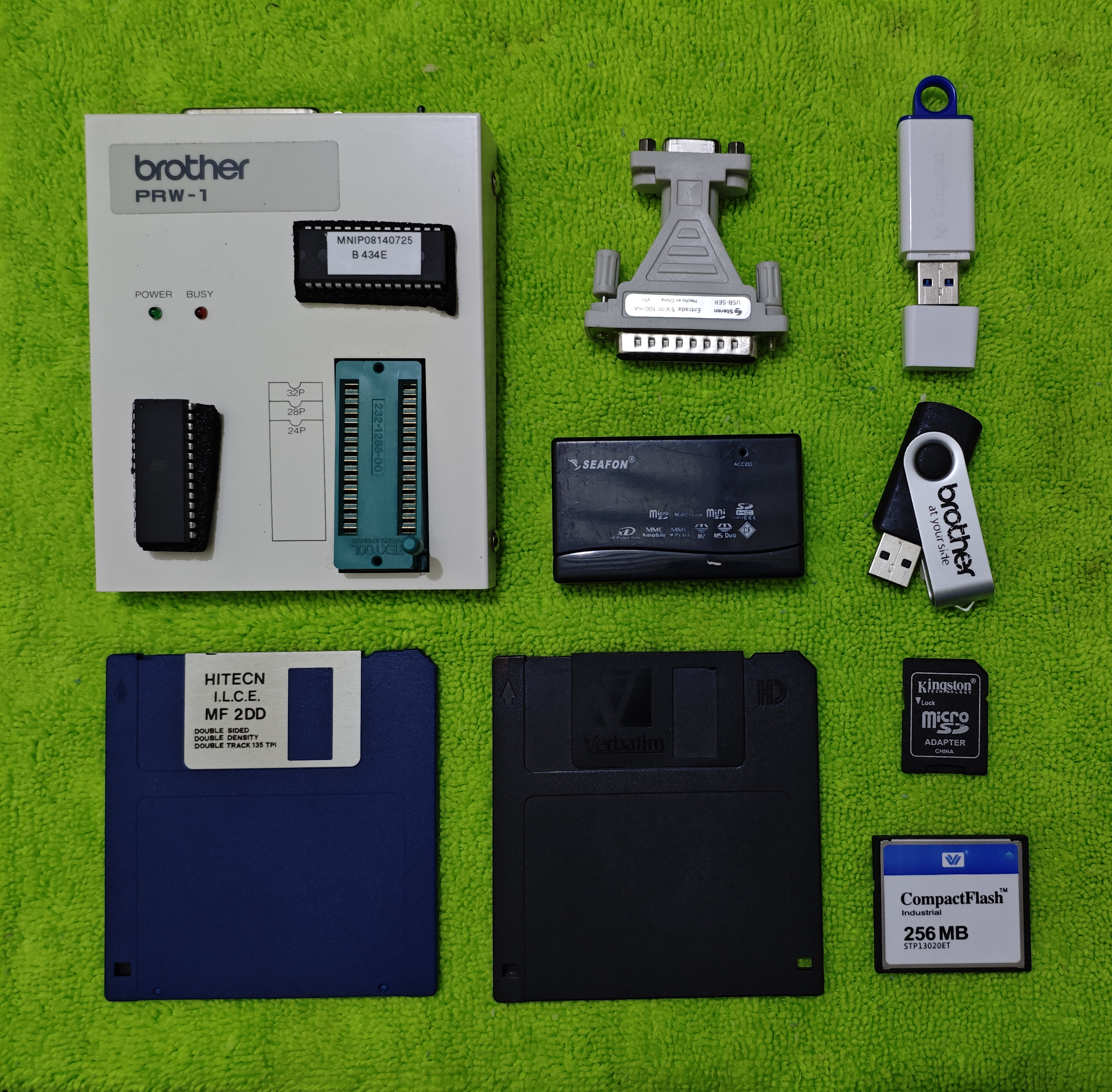 DISEÑOS DE COSTURA EN DIFERENTES MEMORIAS