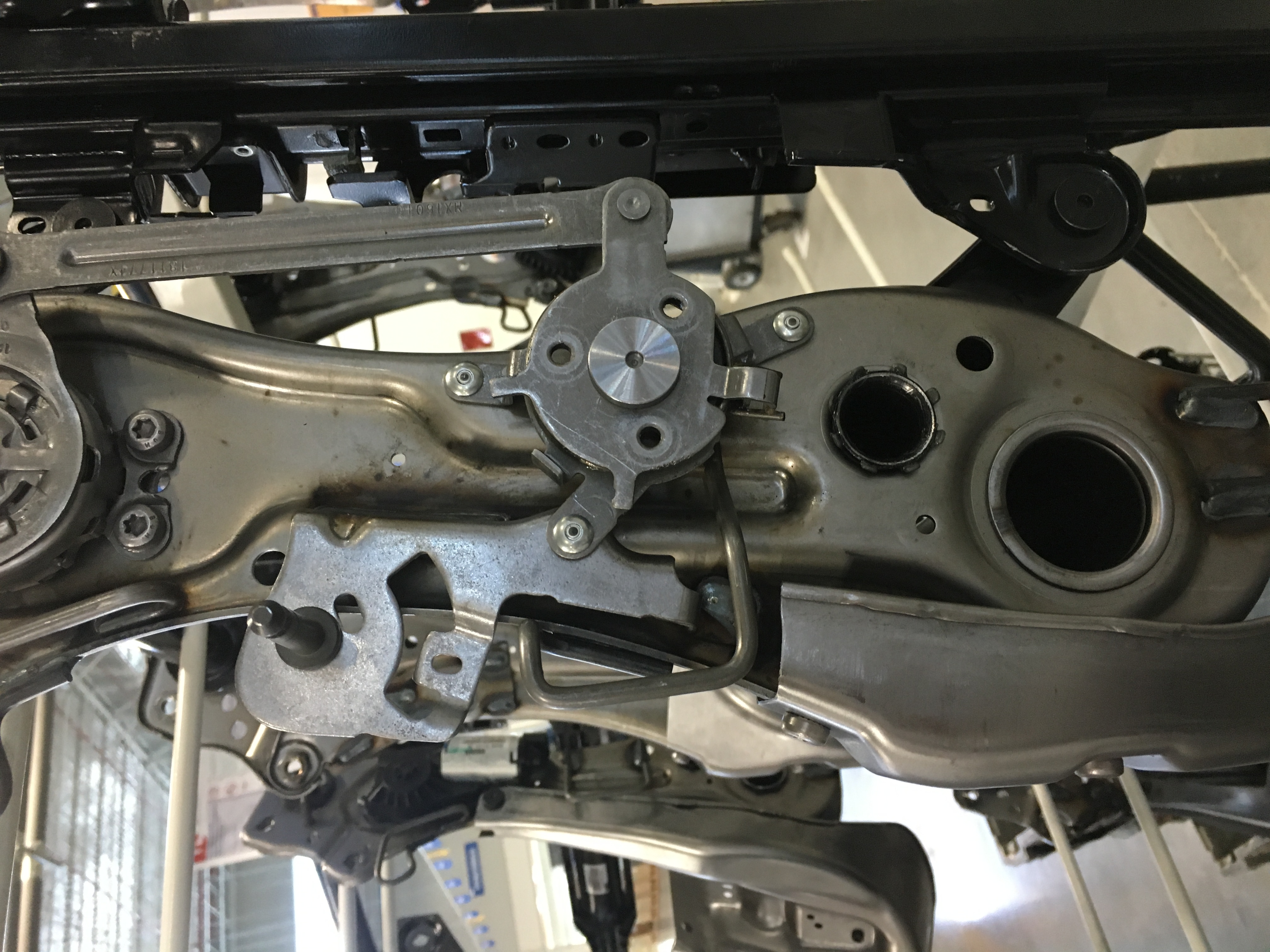 Ensamble de chasises de asientos automotrices