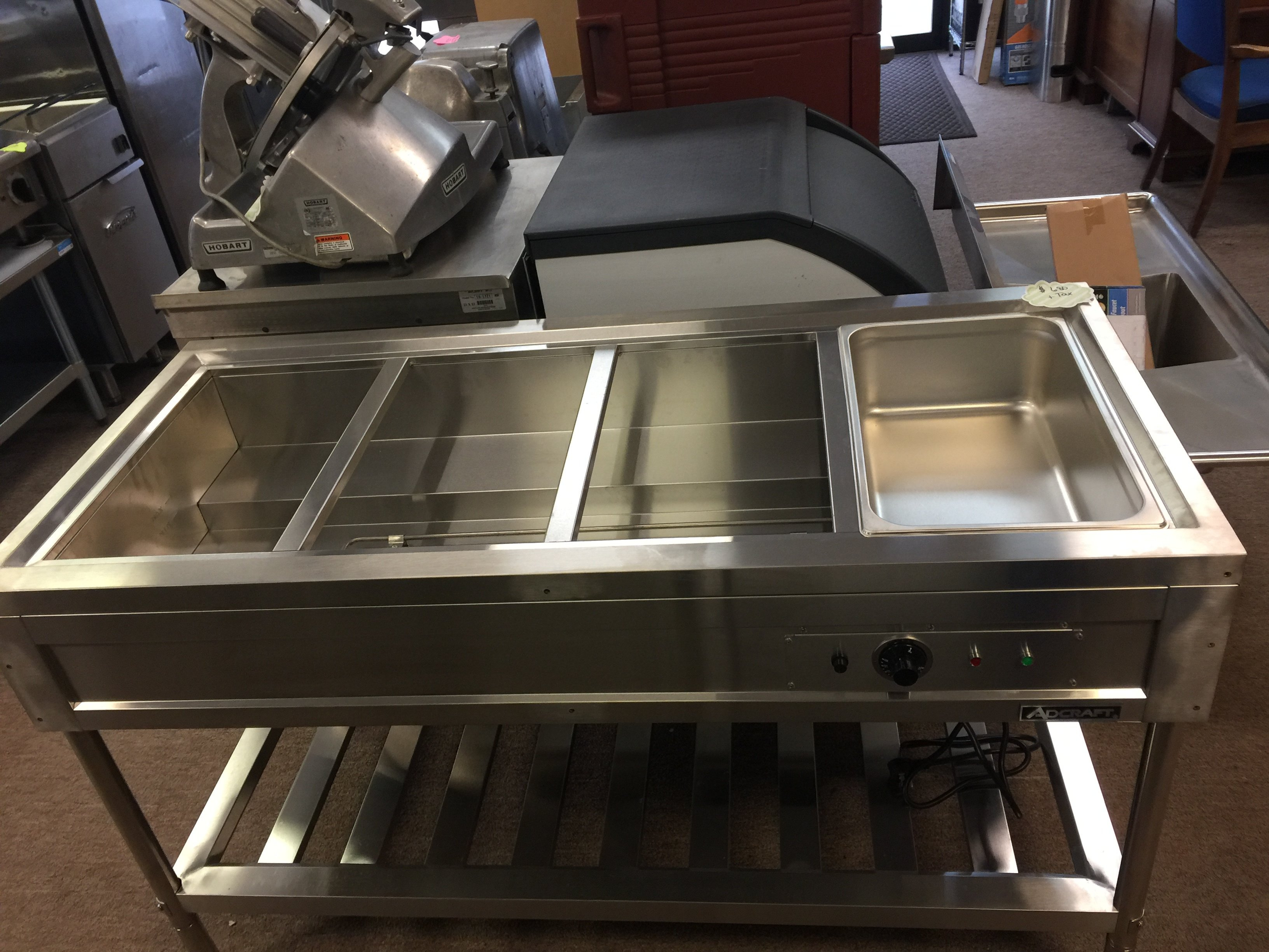 New Adcraft  4 Well Steam Table 
with built in drain 240v/1ph