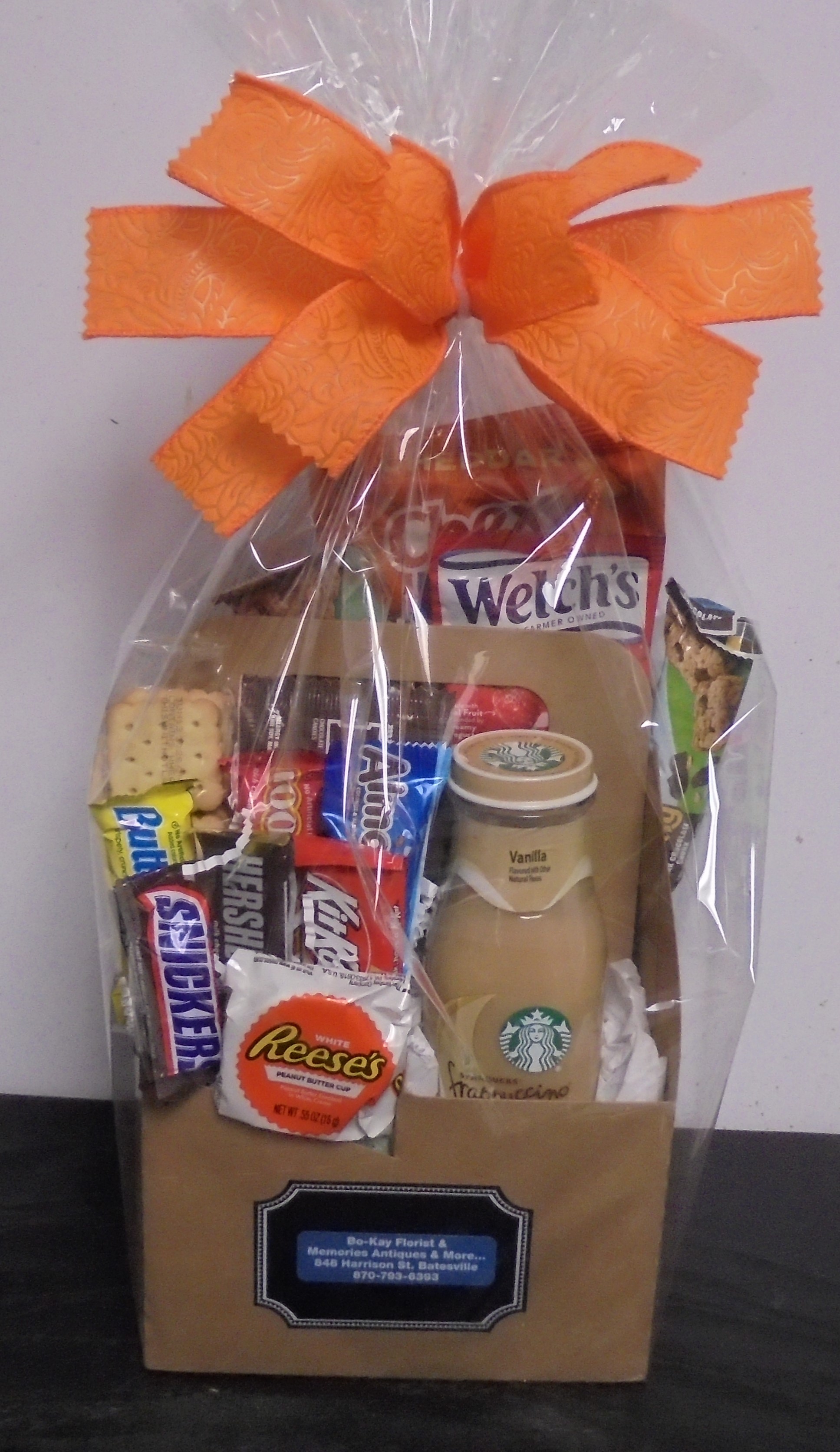 (2)  "Starbucks" Drink Box
W/ Candy (Vanilla)
$35.00