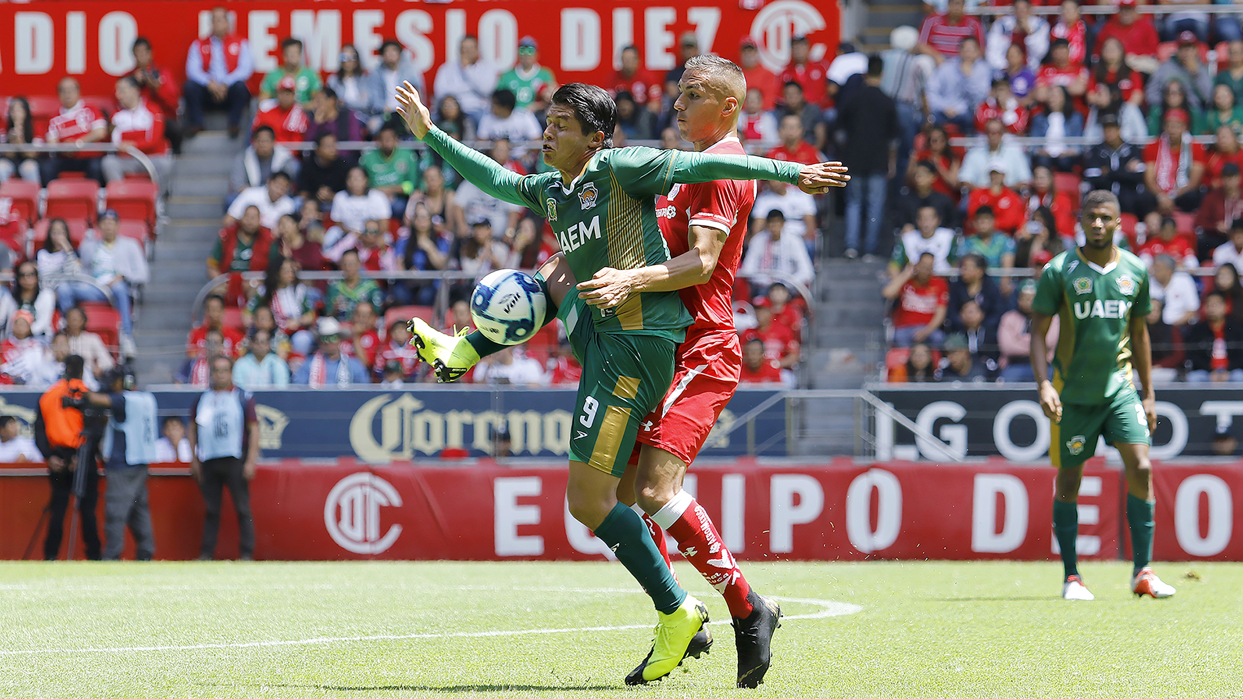 https://0201.nccdn.net/1_2/000/000/15e/39c/toluca2.jpg