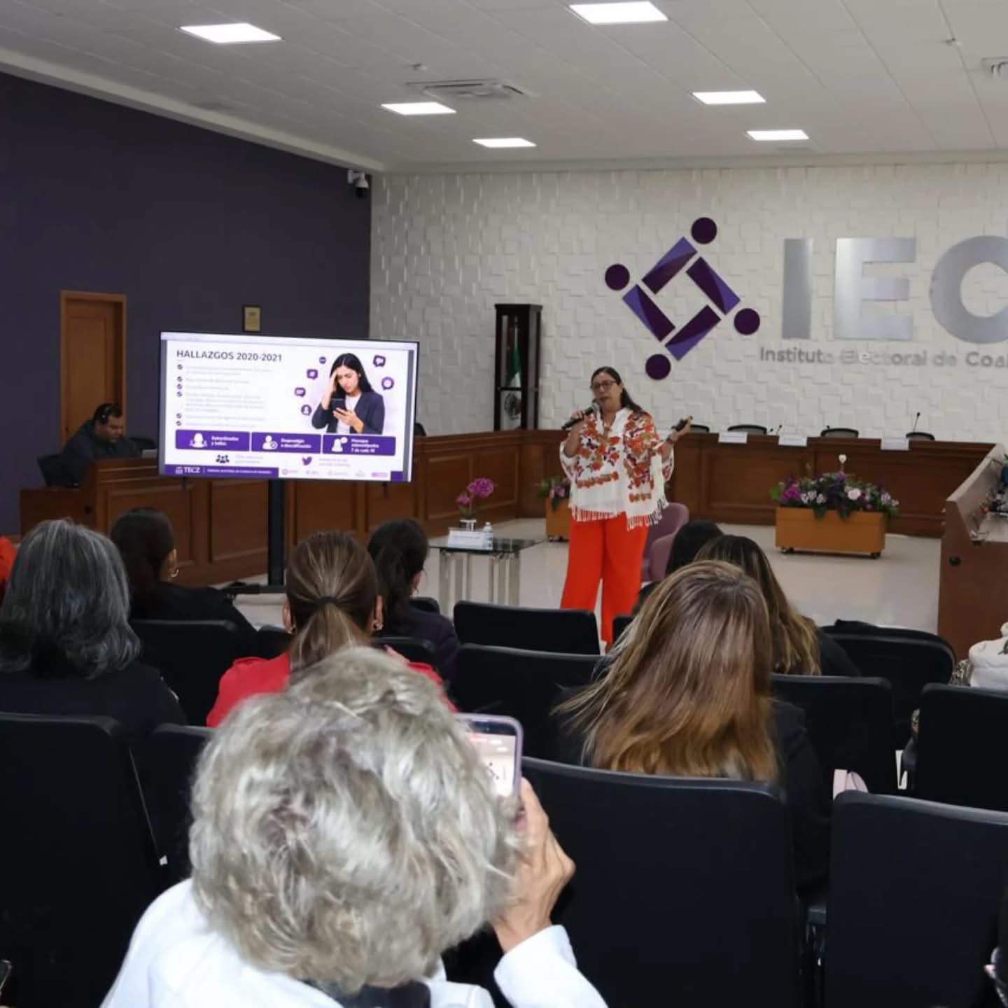 https://0201.nccdn.net/1_2/000/000/15e/6dd/img_9375.jpg