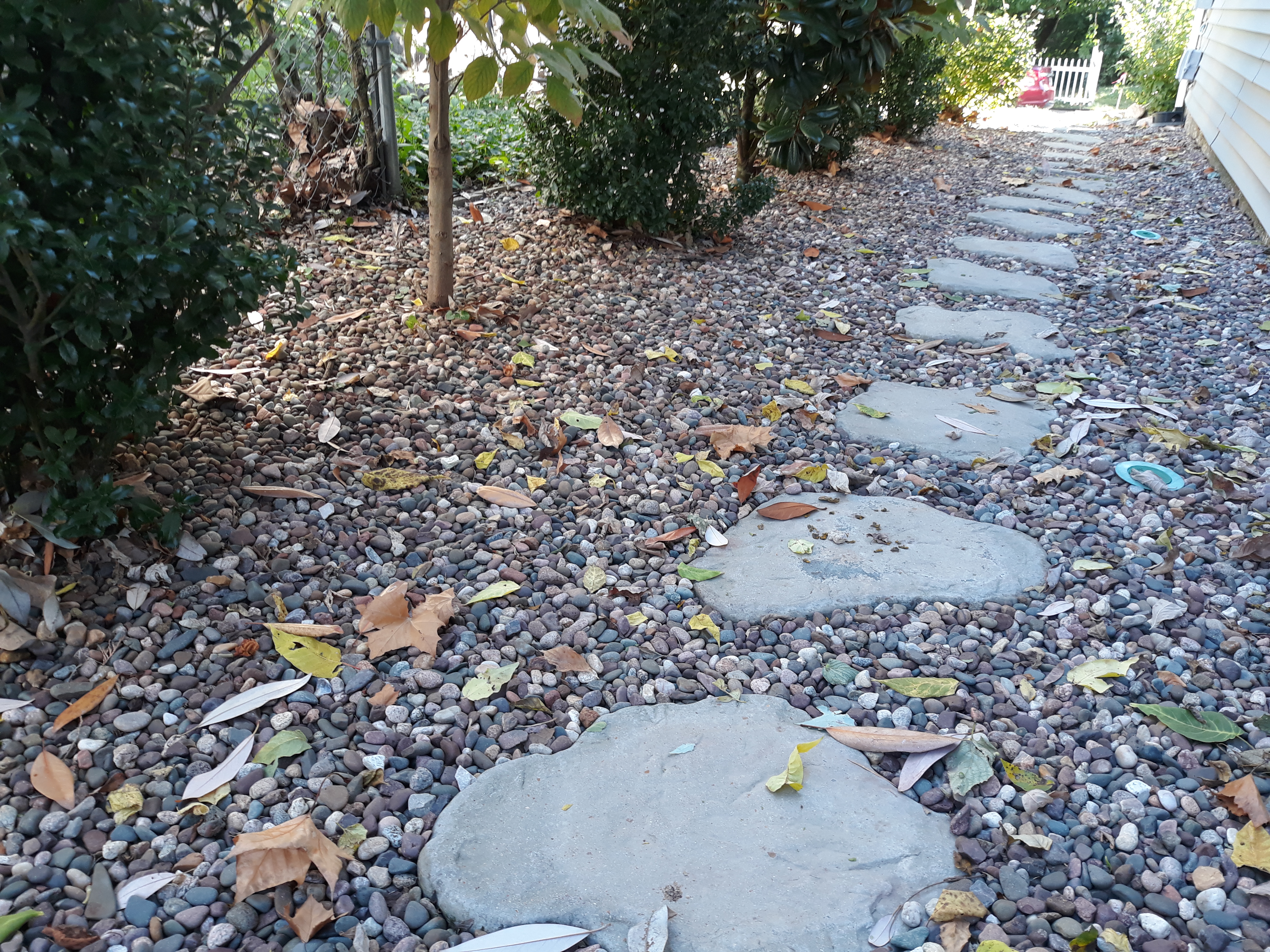 https://0201.nccdn.net/1_2/000/000/15f/9a5/garden-stepper-grey-.jpg