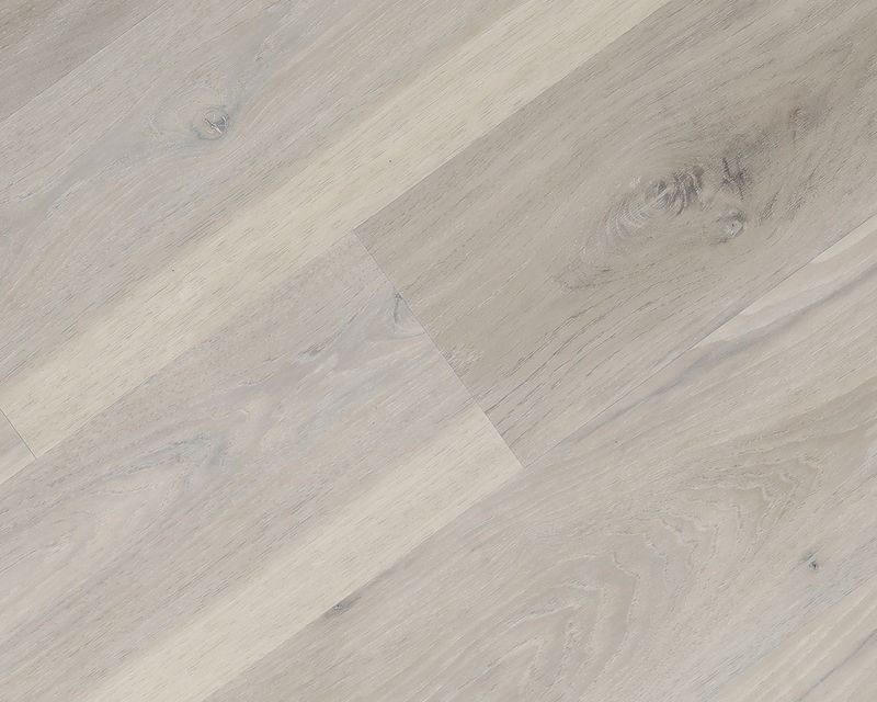 South Pacific Collection Polynesia 
SPC 6.5mm x 7" x 5'
20 Mil Wear Layer - EIR with pressed edge