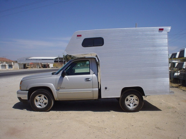 campers volado chasis nissan  