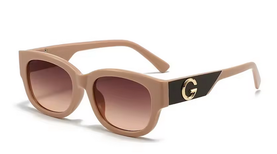 Süße Glamour G Designer-Sonnenbrille für Damen. Stilvolle quadratische Unisex-Markenbrille. Modische Alltagsbrille UV400 Filter