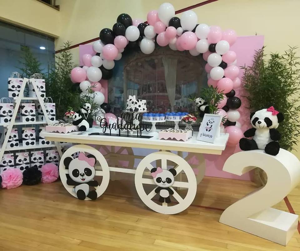 Carreta Sin Techo
Medidas:
Altura 80cm
Largo 2.20m
Profundidad 92cm
$ 130.000